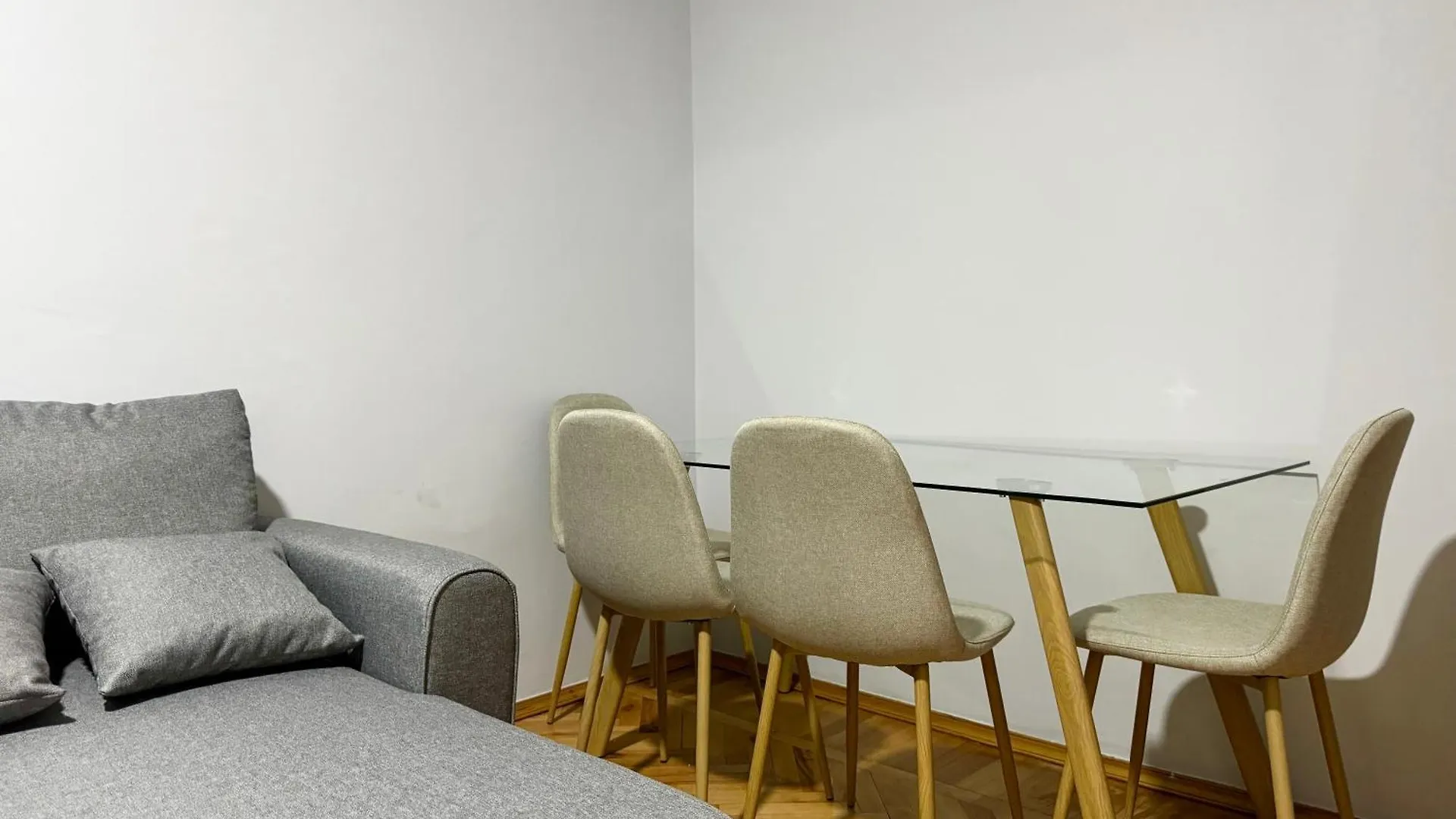 Apartman Roses Apartament Tirana Albánia
